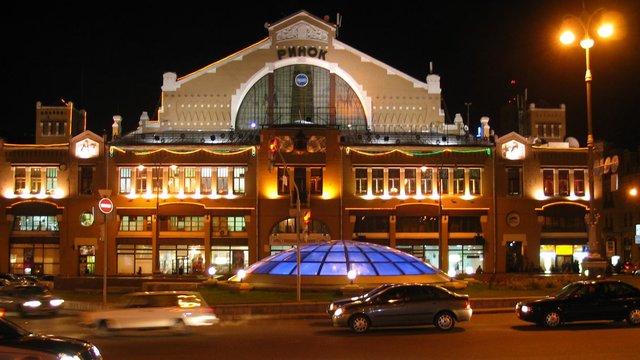 Київрада заявила про необхідність перетворення «Метрограду» в паркінг