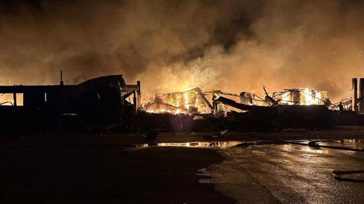 Картонно-паперовий комбінат в Обухові втретє за пів року зазнав російської атаки: виробництво зупинили