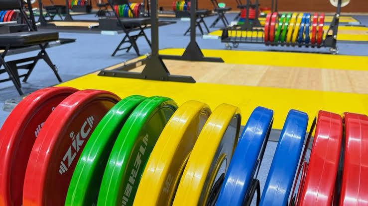 Міжнародна федерація важкої атлетики дозволила Росії прийняти чемпіонат світу