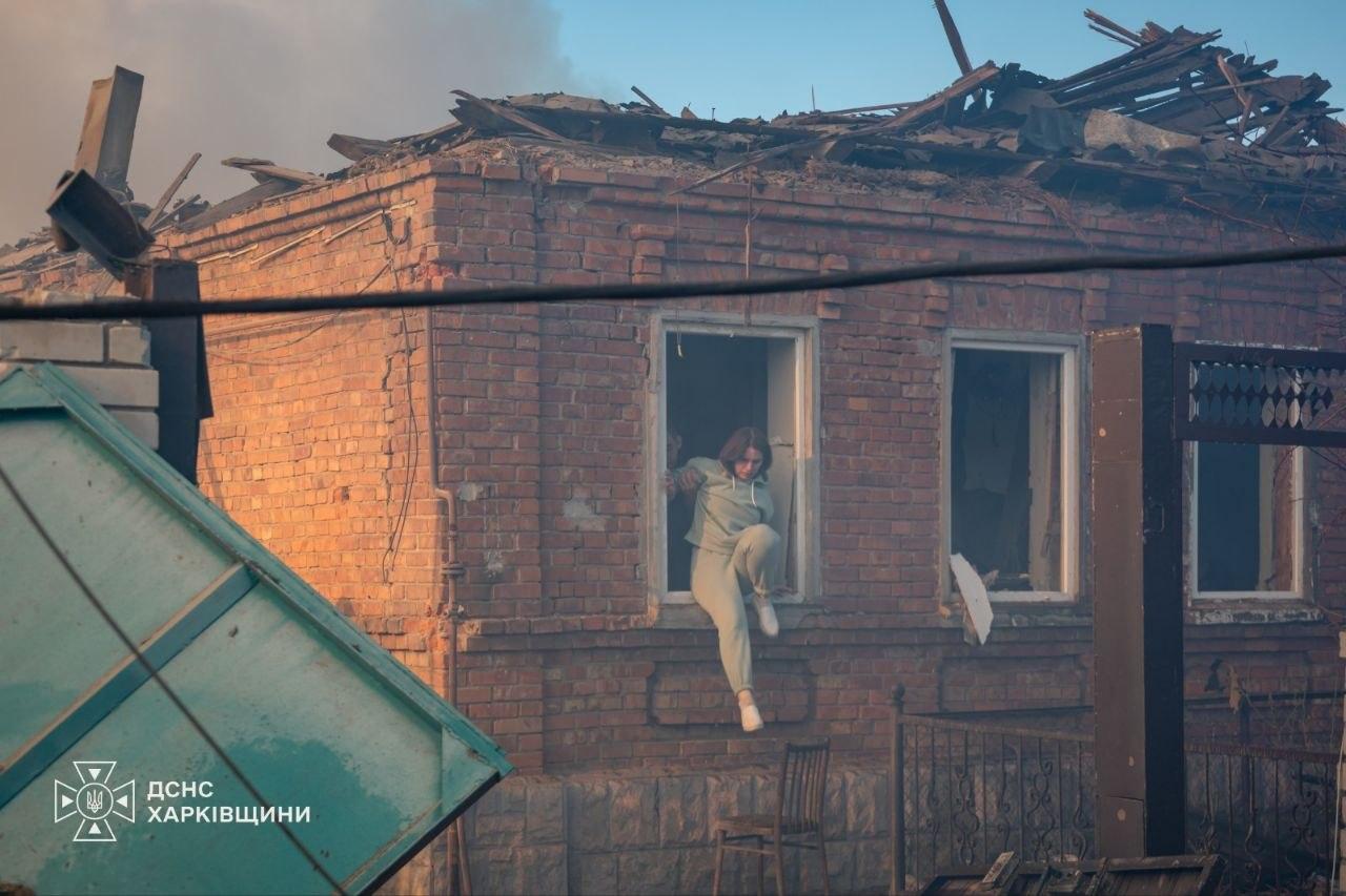 У Харкові внаслідок ворожої атаки загинули дві жінки, майже 40 людей постраждали