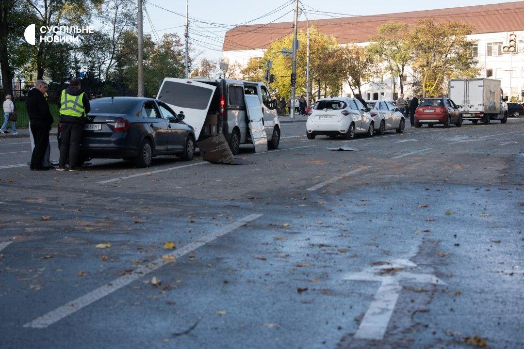 П’ятеро людей дістали поранення під час денної дронової атаки РФ на Київ