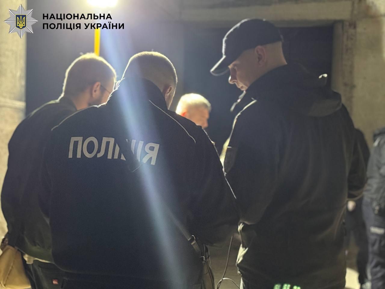 На столичному вокзалі чоловік та жінка вбили киянина